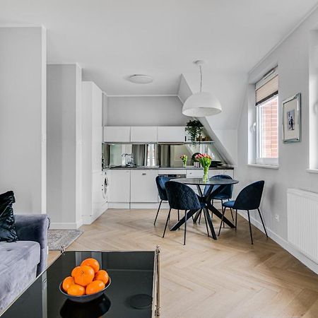 Comfy Apartments - Lux Old Town Гданск Екстериор снимка