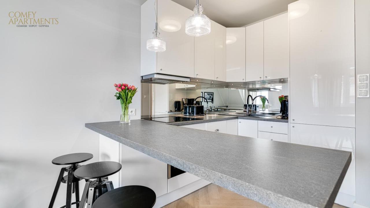 Comfy Apartments - Lux Old Town Гданск Екстериор снимка